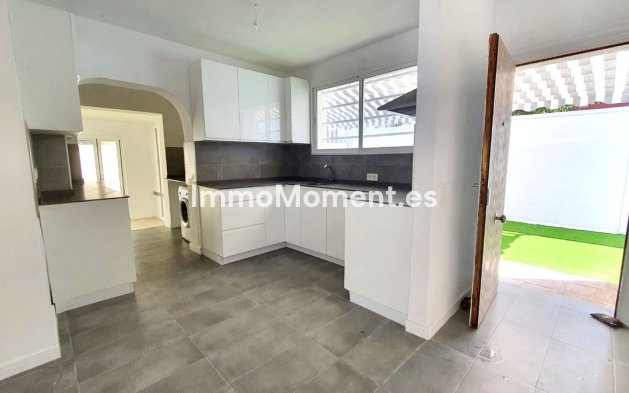 Wiederverkauf - Freistehende Villa - Fuengirola - Fuengirola Centro