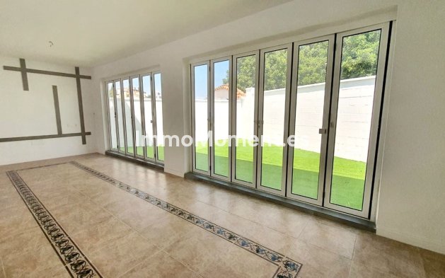 Wiederverkauf - Freistehende Villa - Fuengirola - Fuengirola Centro
