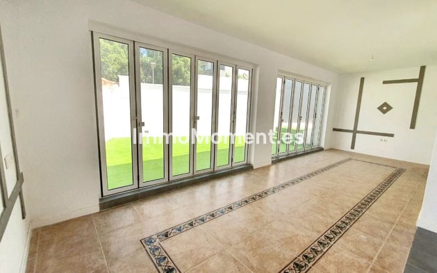 Wiederverkauf - Freistehende Villa - Fuengirola - Fuengirola Centro