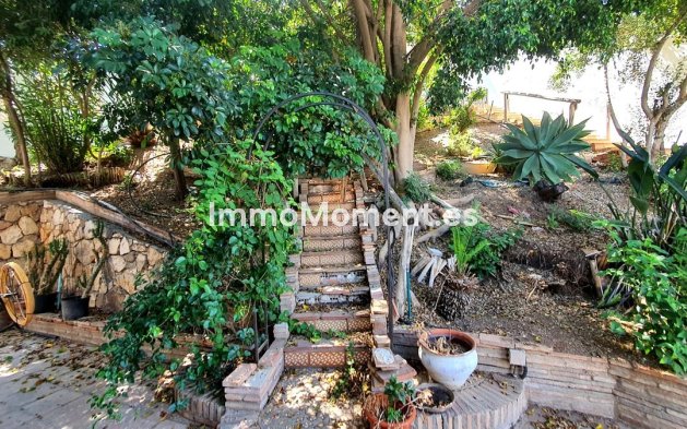 Wiederverkauf - Freistehende Villa - Fuengirola - Fuengirola Centro