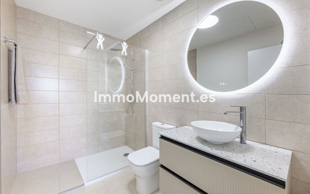 Reventa - Apartamento - Estepona  - Estepona Centro