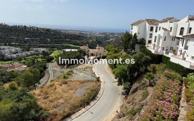 Resale - Apartment - Benahavís - Benahavís Centro