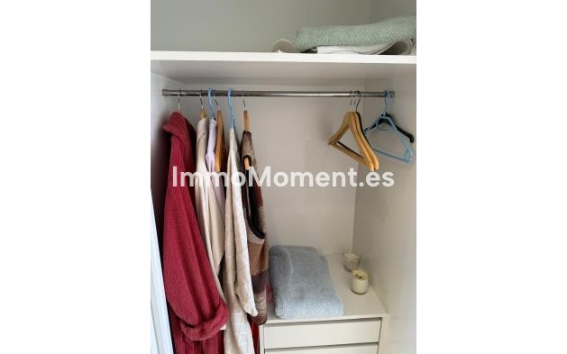 Resale - Apartment - Benahavís - Benahavís Centro