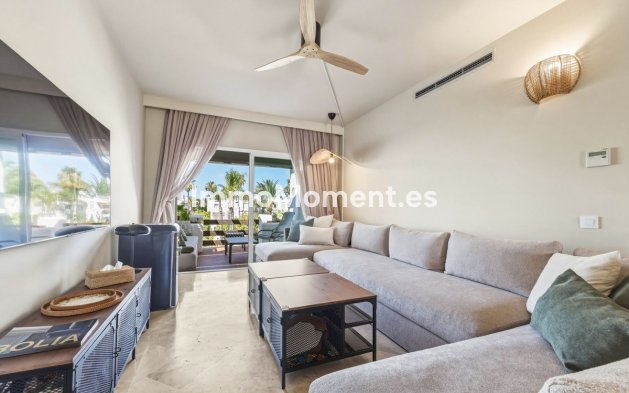 Reventa - Apartamento - Estepona  - Costalita