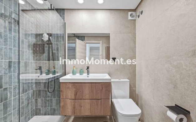Reventa - Apartamento - Estepona  - Costalita