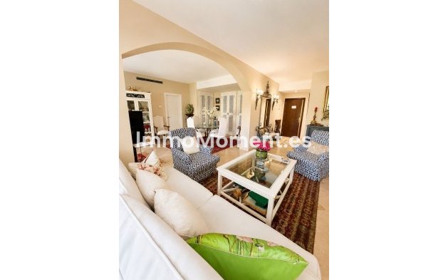 Reventa - Apartamento - Estepona  - Costalita