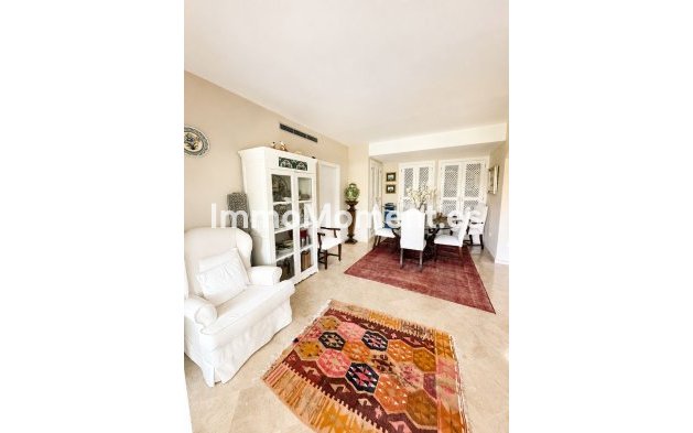 Reventa - Apartamento - Estepona  - Costalita