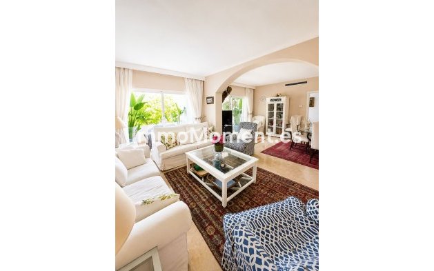 Reventa - Apartamento - Estepona  - Costalita