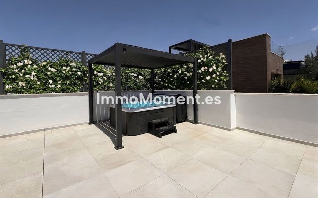 Resale - Apartment - Marbella - Cabopino