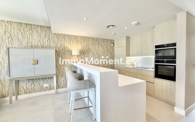 Resale - Apartment - Marbella - Cabopino