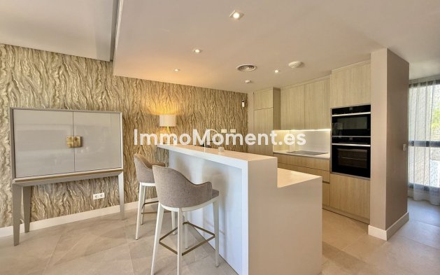 Resale - Apartment - Marbella - Cabopino