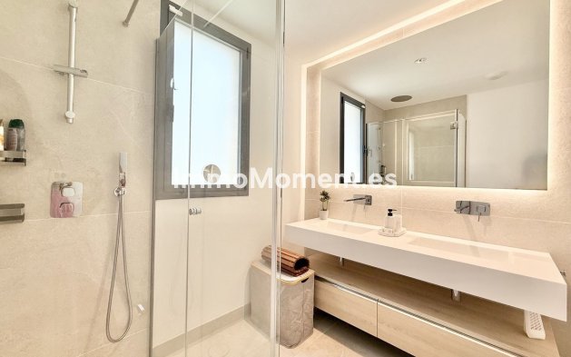 Resale - Apartment - Marbella - Cabopino