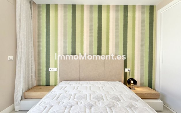 Resale - Apartment - Marbella - Cabopino