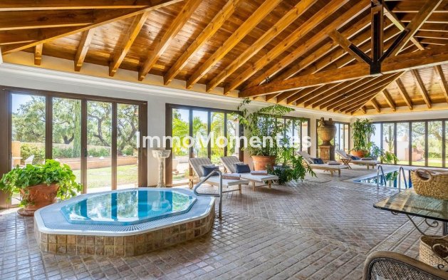 Wiederverkauf - Freistehende Villa - Marbella - Marbella Centro