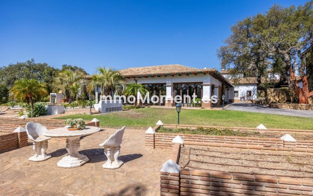 Wiederverkauf - Freistehende Villa - Marbella - Marbella Centro