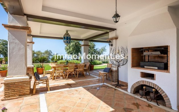 Wiederverkauf - Freistehende Villa - Marbella - Marbella Centro