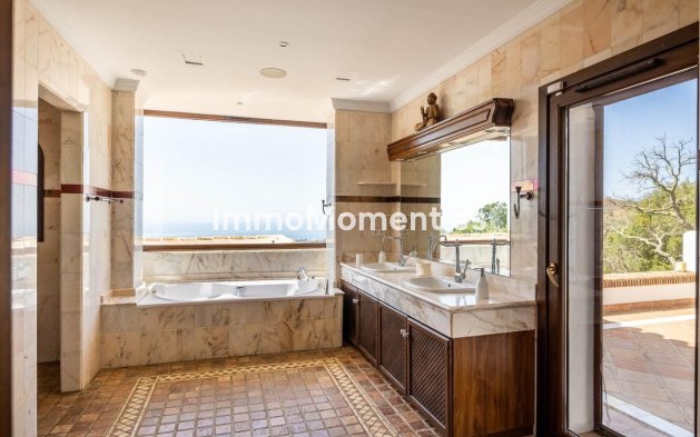 Wiederverkauf - Freistehende Villa - Marbella - Marbella Centro