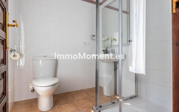 Wiederverkauf - Freistehende Villa - Marbella - Marbella Centro