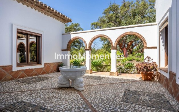 Wiederverkauf - Freistehende Villa - Marbella - Marbella Centro