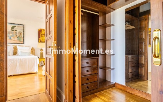 Wiederverkauf - Freistehende Villa - Marbella - Marbella Centro