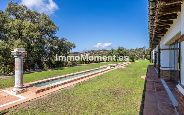 Wiederverkauf - Freistehende Villa - Marbella - Marbella Centro