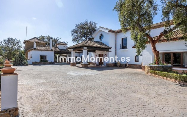 Wiederverkauf - Freistehende Villa - Marbella - Marbella Centro