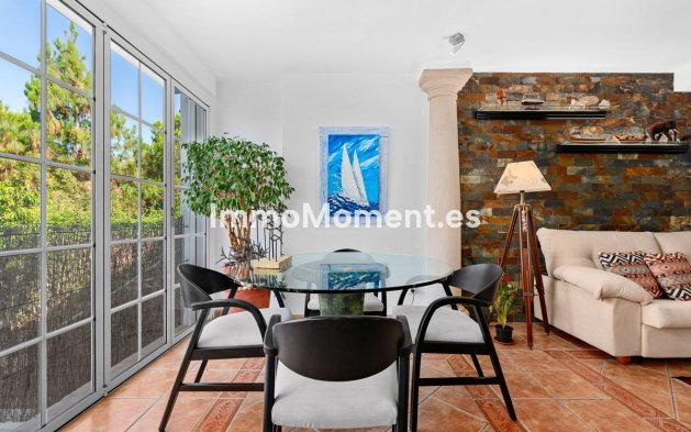 Revente - Maison mitoyenne - Estepona  - Estepona Centro