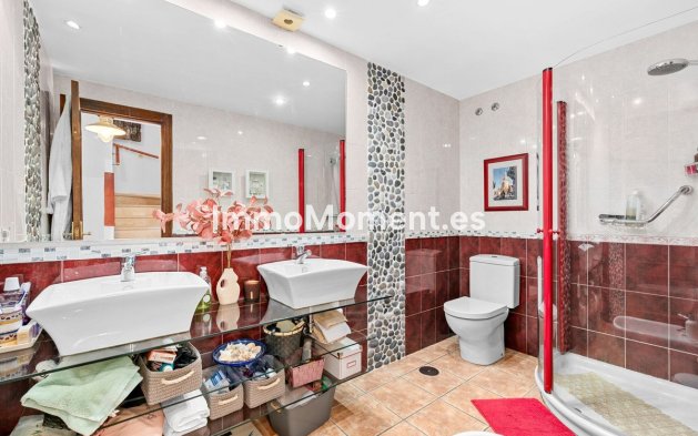 Revente - Maison mitoyenne - Estepona  - Estepona Centro
