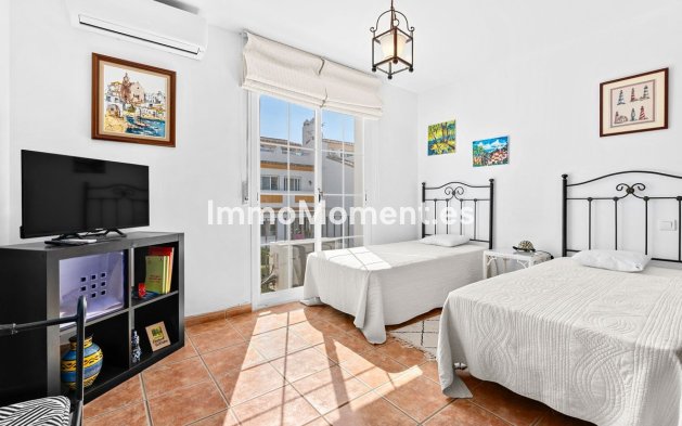 Revente - Maison mitoyenne - Estepona  - Estepona Centro
