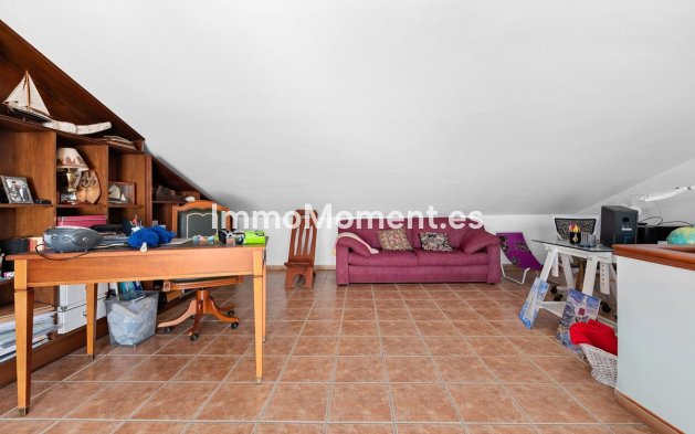 Revente - Maison mitoyenne - Estepona  - Estepona Centro