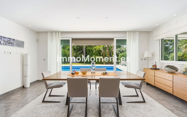 Wiederverkauf - Freistehende Villa - Marbella - El Rosario
