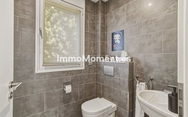 Wiederverkauf - Freistehende Villa - Marbella - El Rosario