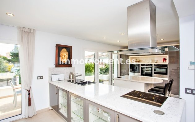 Wiederverkauf - Freistehende Villa - Marbella - San Pedro de Alcántara