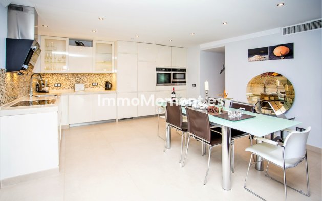 Wiederverkauf - Freistehende Villa - Marbella - San Pedro de Alcántara