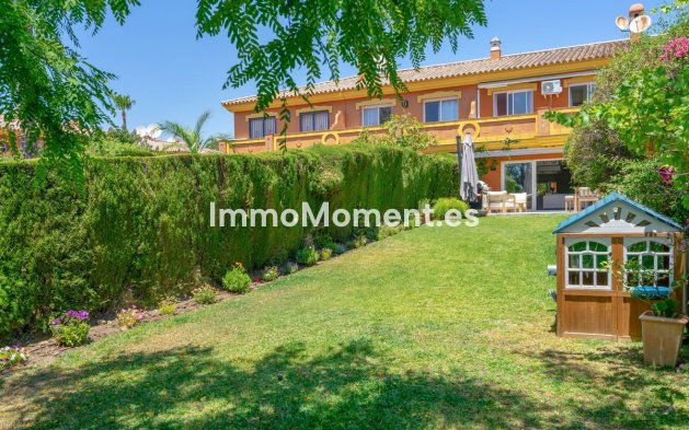 Bestaande woning - Rijtjeshuis - Estepona  - Estepona Centro