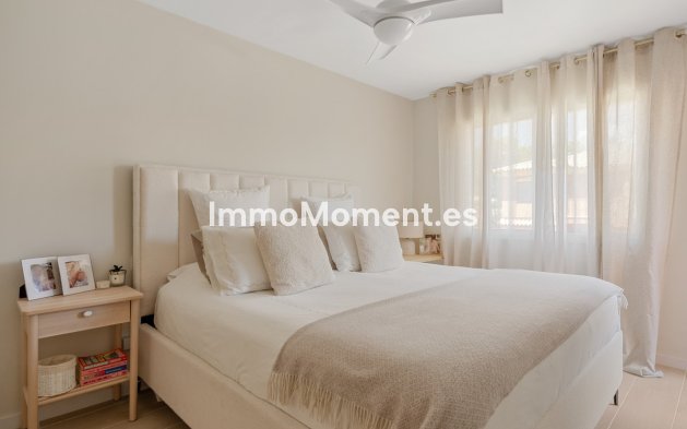 Bestaande woning - Rijtjeshuis - Estepona  - Estepona Centro