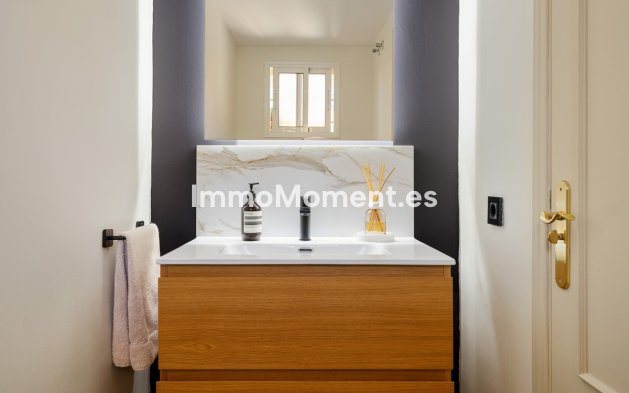 Bestaande woning - Rijtjeshuis - Estepona  - Estepona Centro