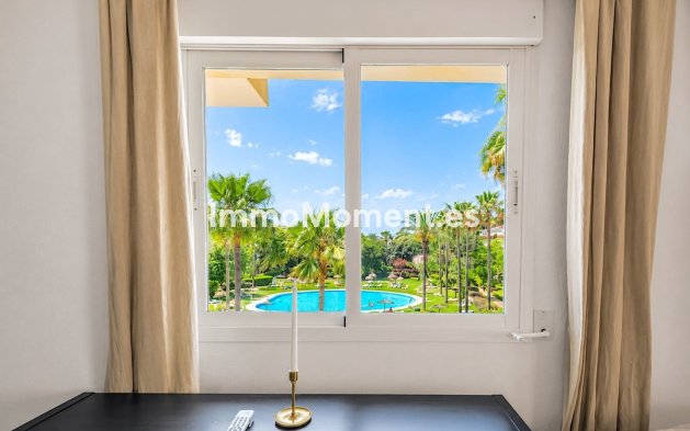Reventa - Apartamento - Marbella - Nueva Andalucía