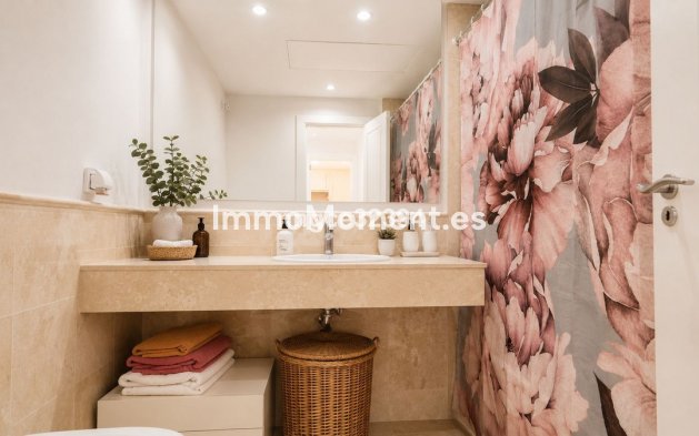 Reventa - Apartamento - Marbella - Nueva Andalucía