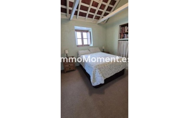 Resale - Detached villa - Sotogrande - San Roque