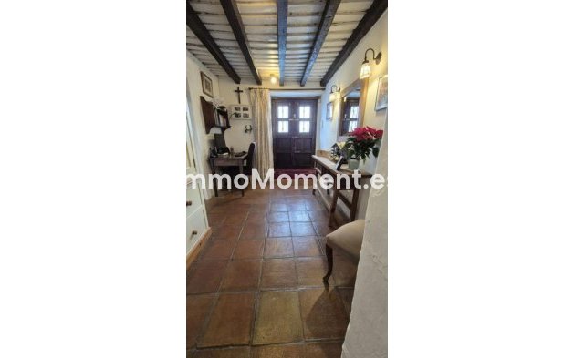 Resale - Detached villa - Sotogrande - San Roque