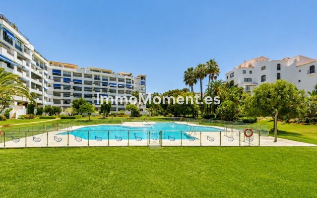 Resale - Apartment - Marbella - Puerto Banús