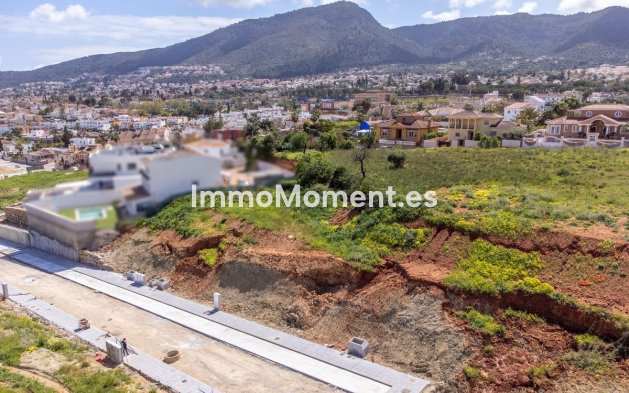 Reventa - Parcela - Interior  - Alhaurín de la Torre