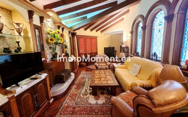 Resale - Detached villa - Elche - Elche Centro