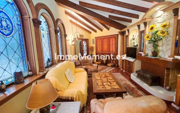 Resale - Detached villa - Elche - Elche Centro