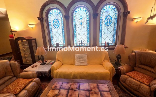 Resale - Detached villa - Elche - Elche Centro