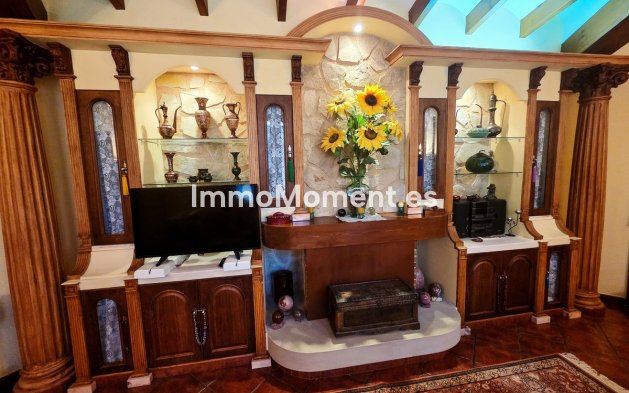 Resale - Detached villa - Elche - Elche Centro