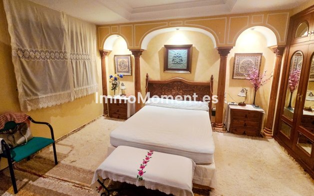 Resale - Detached villa - Elche - Elche Centro