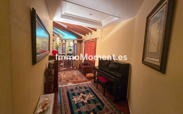 Resale - Detached villa - Elche - Elche Centro