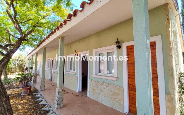 Resale - Detached villa - Elche - Elche Centro